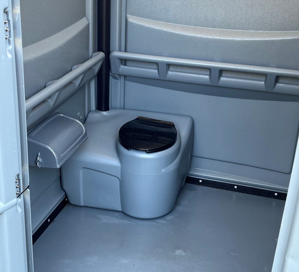 Millsaps-Services-Portable-handicap-toilet-interior